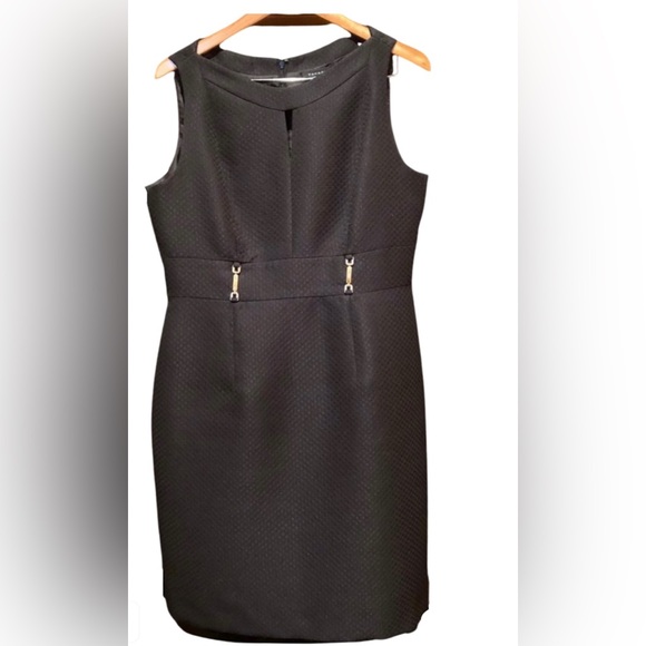 Tahari Dresses & Skirts - Black dress
